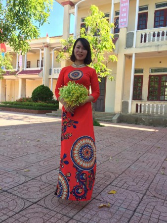 Hưởng ứng tuần lễ áo dài